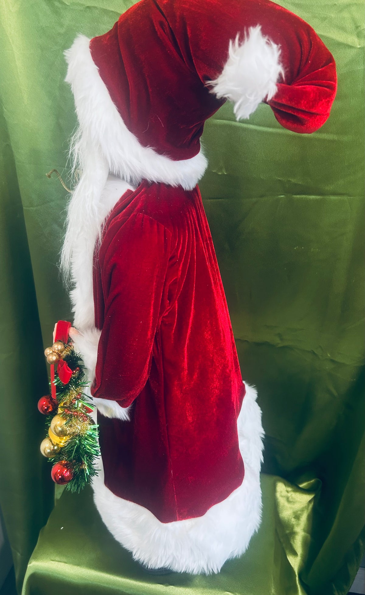 34” Traditional Red Velvet Santa