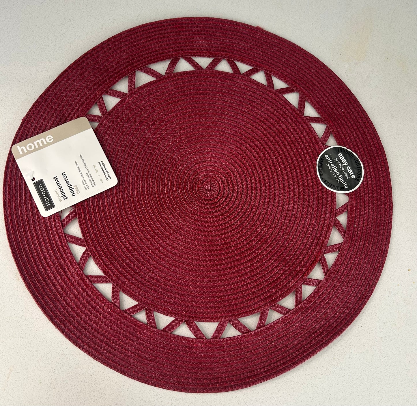 Round placemats